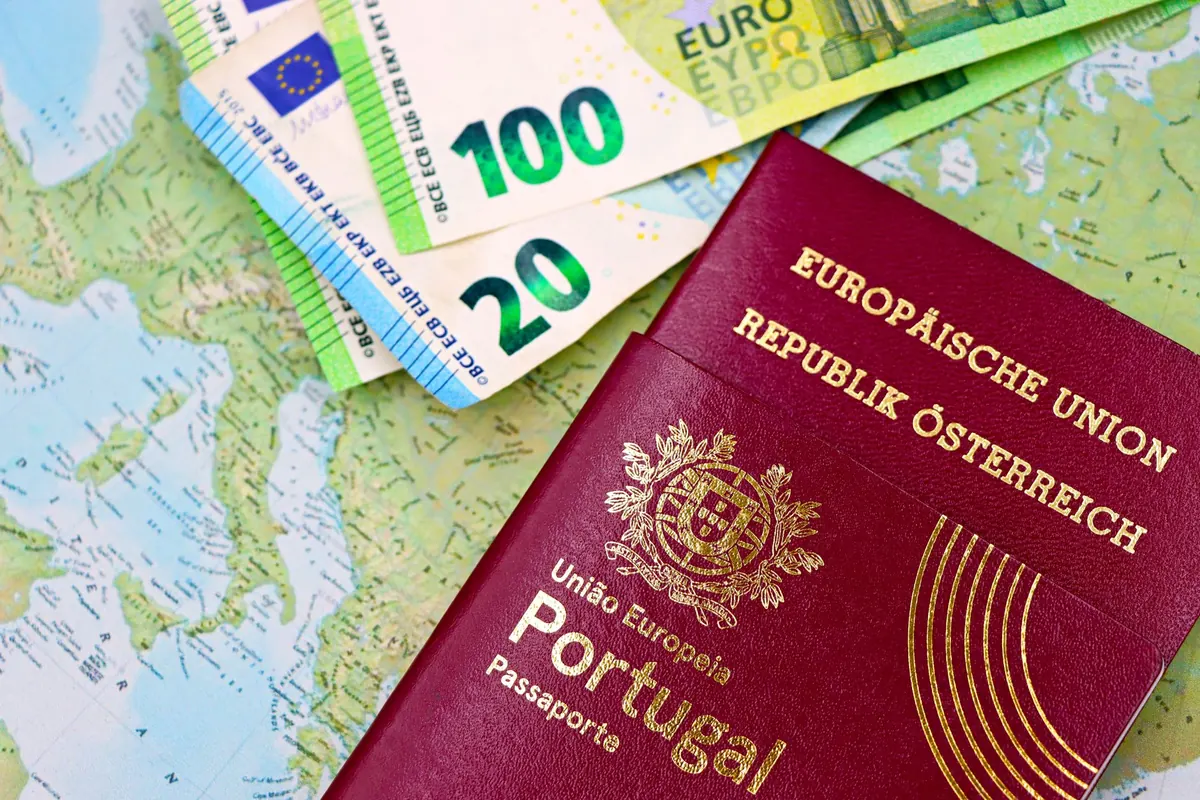 International Coastal Cruising Checklist: Documents, Safety Gear, and Port Procedures